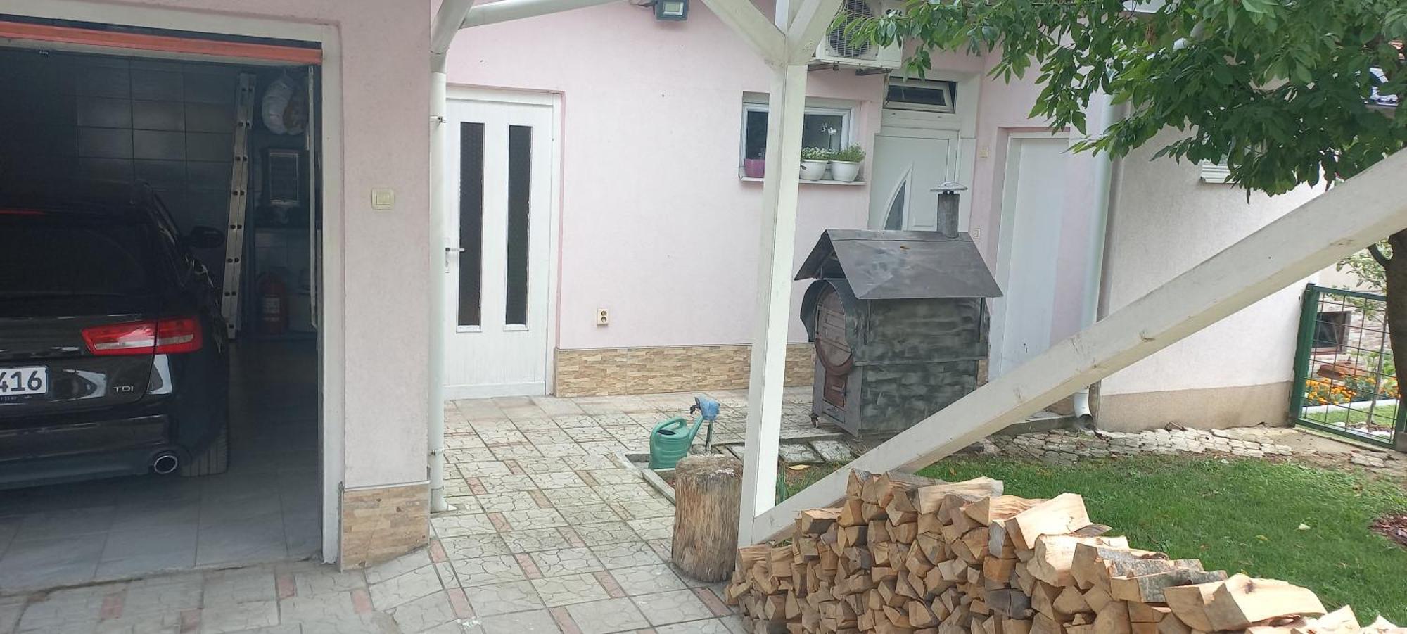 Holiday Home Peaceful Retreat Visoko Kültér fotó